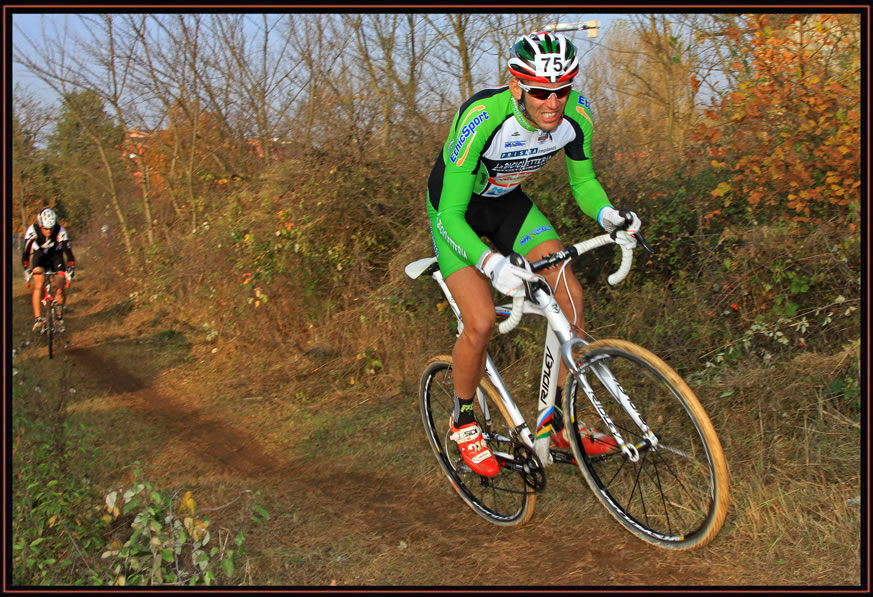 13/11/11 - Pasturana (Al) - 11° memorial Fabio Fossati "Evis" - 2° prova Coppa Piemonte FCI 2011/12 di ciclocross